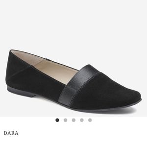 Johnston& Murphy Black Slip-on Flats